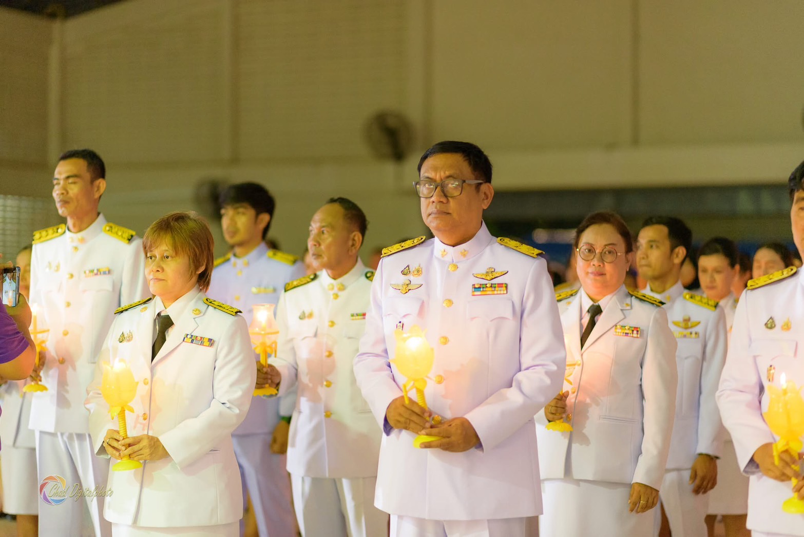 📣 วันที่ 3 มิถุนายน พ.ศ. 2568
    นายธีระยุทธ บุตรทหาร สาธารณสุขอำเภอทับปุด พร้อมด้วยผู้ช่วยสาธารณสุขอำเภอทับปุด ผอ.รพ.สต. และบุคลากรสาธารณสุขอำเภอทับปุด ร่วมกิจกรรมเฉลิมพระเกียรติ สมเด็จพระนางเจ้าฯ พระบรมราชินี เนื่องในโอกาสวันเฉลิมพระชนมพรรษา 3 มิถุนายน 2568 ดังนี้
   - เวลา 07.00 น. ร่วมพิธีทำบุญตักบาตรพระสงฆ์ จำนวน 20 รูป เพื่อถวายเป็นพระราชกุศลและน้อมรำลึกในพระมหากรุณาธิคุณ สมเด็จพระนางเจ้าฯ พระบรมราชินี ณ ศาลาประชาคมอำเภอทับปุด โดยมีนายดำรง ฉิมทับ นายอำเภอทับปุด เป็นประธานในพิธี
    - เวลา 17.30 น. วมพิธี ถวายเครื่องราชสักการะและวางพานพุ่ม และพิธีจุดเทียนถวายพระพรชัยมงคล เฉลิมพระเกียรติ สมเด็จพระนางเจ้าฯ พระบรมราชินี ณ อาคารอเนกประสงค์เทศบาลตำบลทับปุด โดยมีนายดำรง ฉิมทับ นายอำเภอทับปุด เป็นประธานในพิธี
